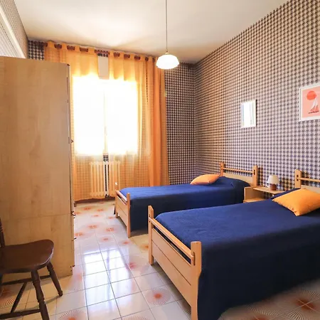 Apartmán Casa Diana Charme, Centro & Garage Ac & Wifi 6 Sleeps