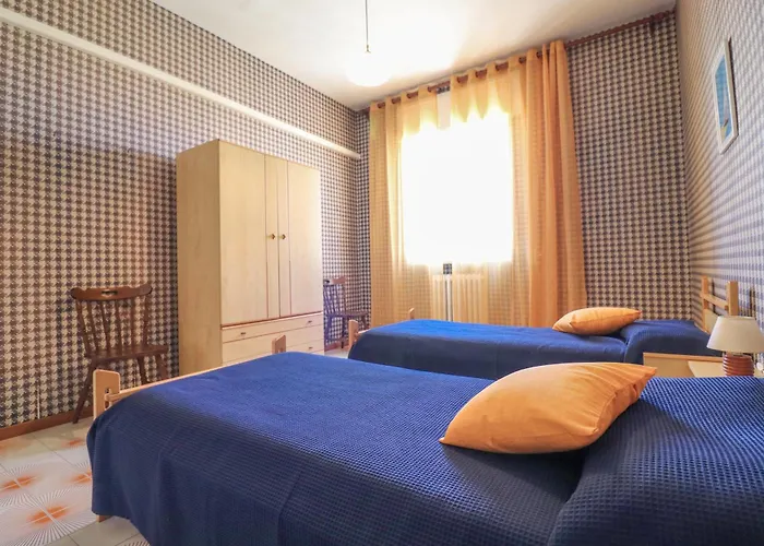 Casa Diana Charme, Centro & Garage Ac & Wifi 6 Sleeps アパート オートラント