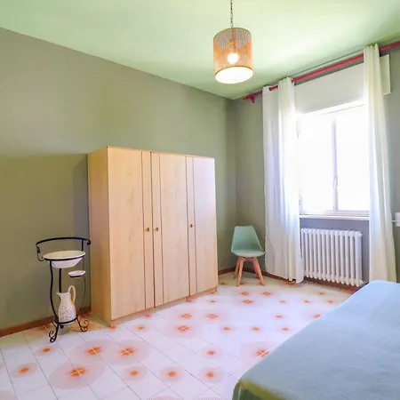 아파트 Casa Diana Charme, Centro & Garage Ac & Wifi 6 Sleeps *