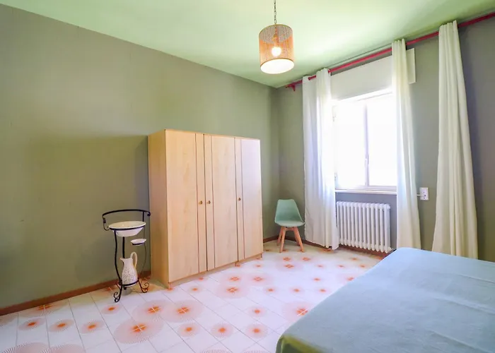 아파트 Casa Diana Charme, Centro & Garage Ac & Wifi 6 Sleeps *